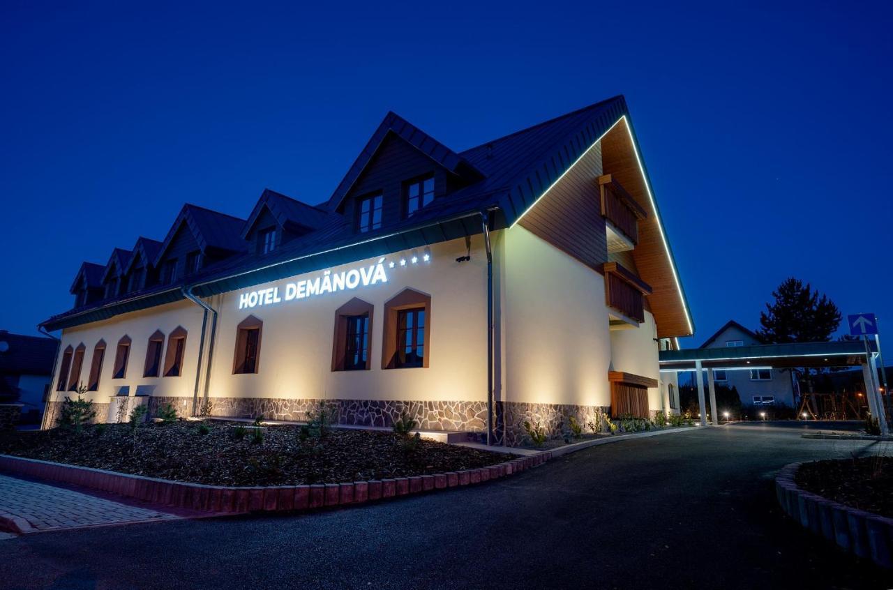 Hotel Demanova **** Liptovsky Mikulas Exterior photo